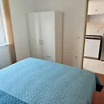 Tessa 63